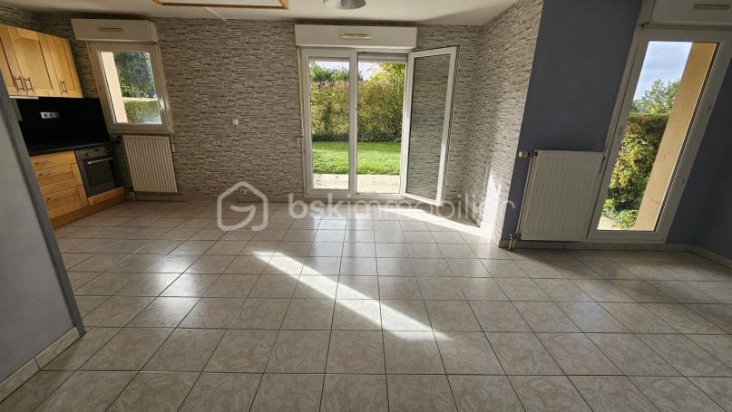 APPARTEMENT T5 79 M2 TERRASSE  FLEURY SUR ORNE