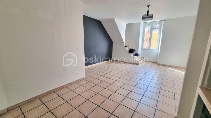 APPARTEMENT T3 64 M2  CAMPS LA SOURCE