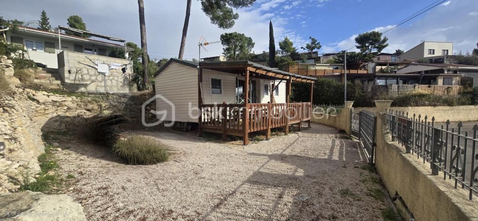 MAISON  BOIS BORD DE MER LE CASTELLET