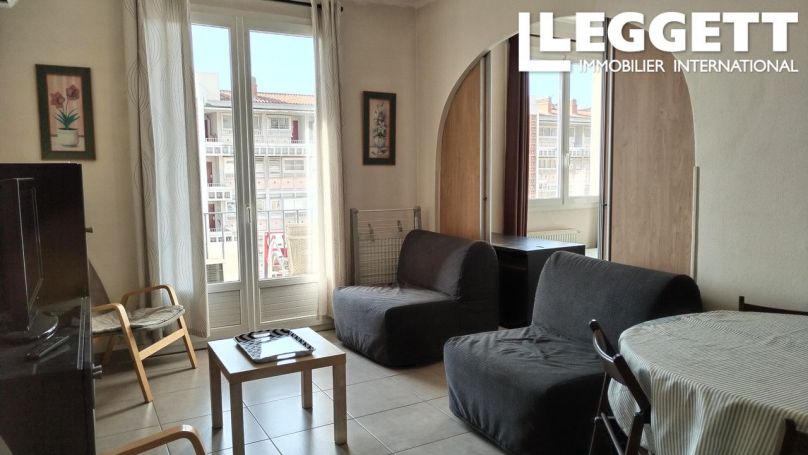 APPARTEMENT T3 53 M2 BORD DE MER TOULON