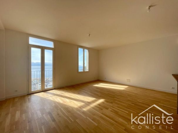 APPARTEMENT DE PRESTIGE T4 110 M2 VUE MER AJACCIO