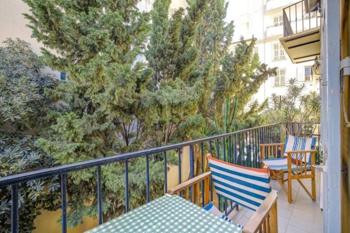 APPARTEMENT T3 60 M2 BORD DE MER NICE