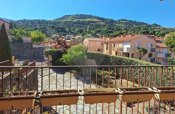 MAISON  5 PIECES 161 M2 BORD DE MER COLLIOURE