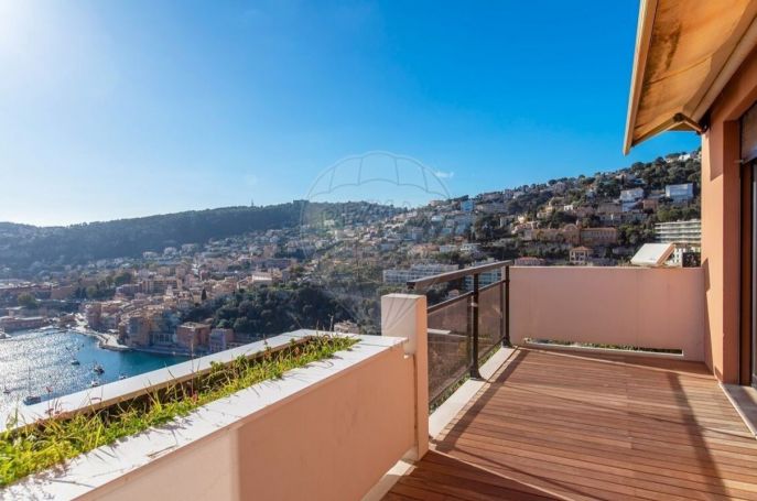 APPARTEMENT DUPLEX T4 111 M2 TERRASSE BORD DE MER VILLEFRANCHE SUR MER