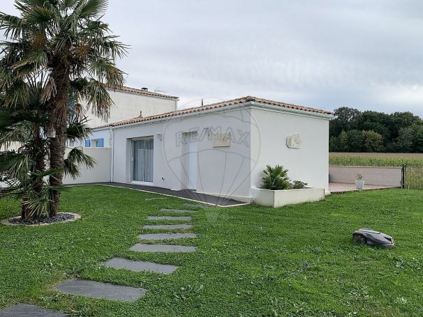 A vendre Maison 5 chambre(s) Ã  vendre 17200 Saint Sulpice De Royan