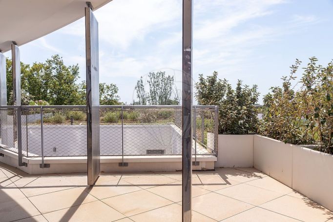 APPARTEMENT NEUF T4 100 M2 TERRASSE PLAGE à PIED MARSEILLE 8EME