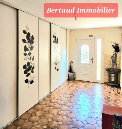 A vendre A SAISIR !!! Jolie Maison de Ville de type 5 13230 Port Saint Louis Du Rhone