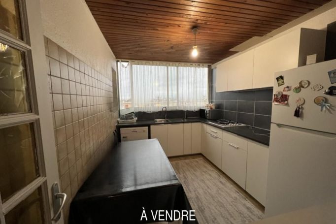 APPARTEMENT T3 60 M2 BORD DE MER MARIGNANE