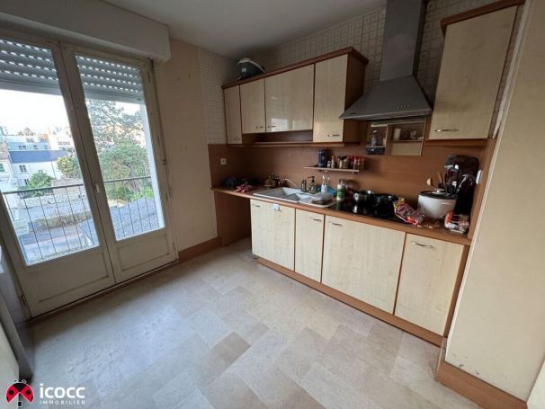 APPARTEMENT DUPLEX T5 98 M2  LA ROCHE SUR YON