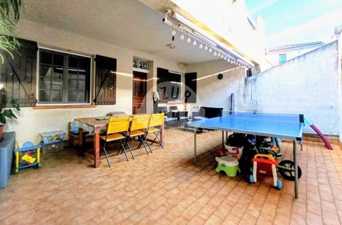 APPARTEMENT T3 72 M2 TERRASSE  LA BOUILLADISSE