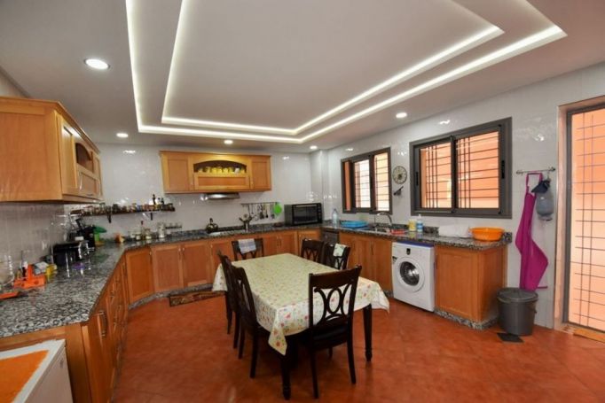 A vendre belle Villa 24 pieces 889 m²  MARRAKECH