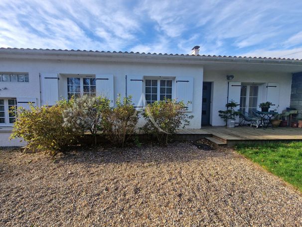 MAISON  5 PIECES 140 M2 BORD DE MER TALMONT SAINT HILAIRE