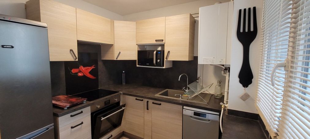 A vendre Appartement T3 53 m² + cave + parking TOULON