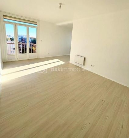 APPARTEMENT T3 76 M2 TERRASSE  BEZIERS