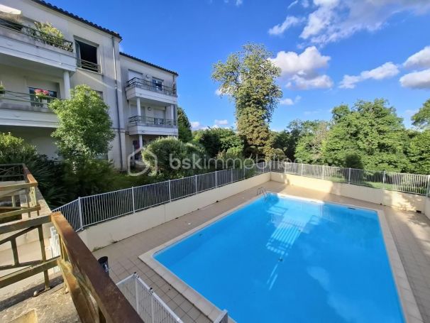 APPARTEMENT T2 41 M2 TERRASSE  CENON