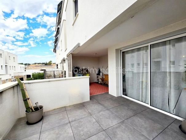 APPARTEMENT DUPLEX T4 79 M2 TERRASSE BORD DE MER FRONTIGNAN