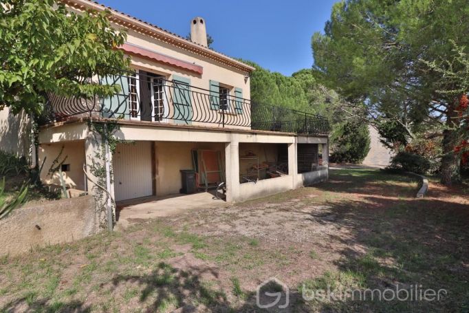 MAISON  7 PIECES 123 M2  MONTFRIN