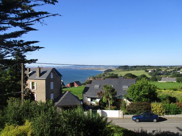 A vendre Belle et grande maison 10 PIECES 230 M² vue mer douarnenez