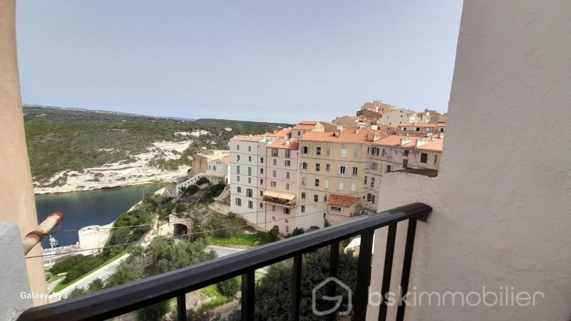 APPARTEMENT T5 74 M2 TERRASSE BORD DE MER BONIFACIO