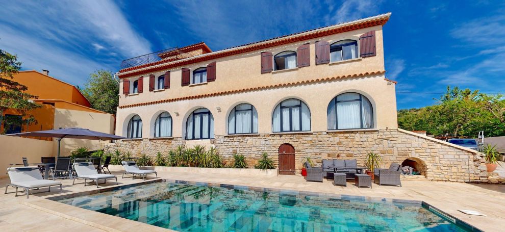 A vendre Villa moderne 11 pieces 404 m²  La Ciotat