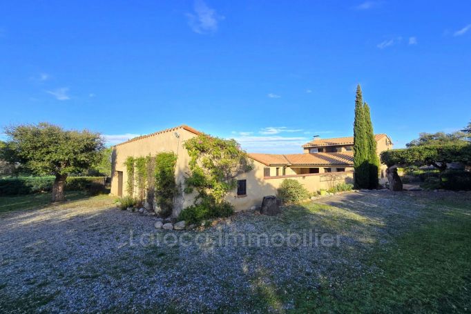 MAISON  D'ARCHITECTE BORD DE MER MONTESQUIEU DES ALBERES Village