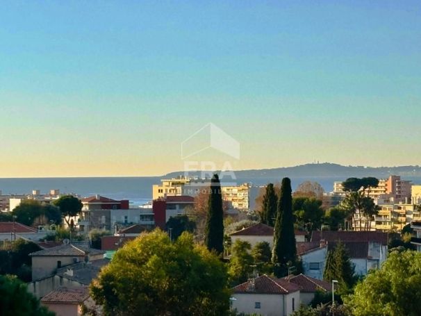 APPARTEMENT T3 67 M2 TERRASSE VUE MER CAGNES SUR MER