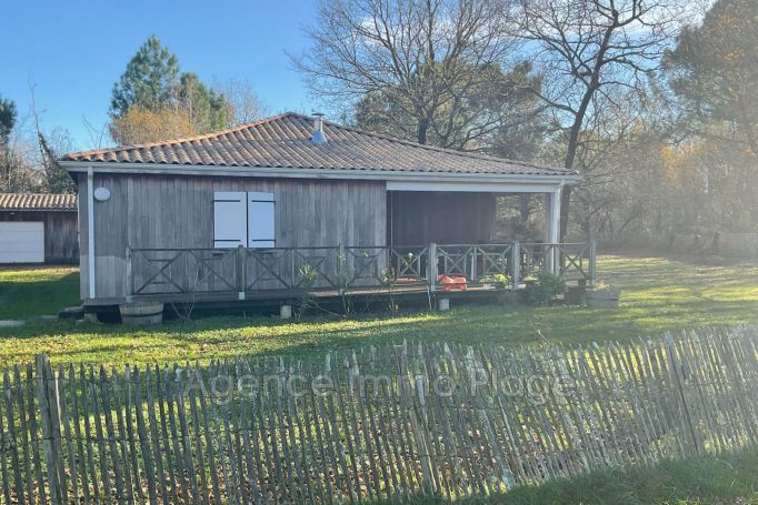 MAISON  BOIS BORD DE MER GRAYAN ET L HOPITAL campagne