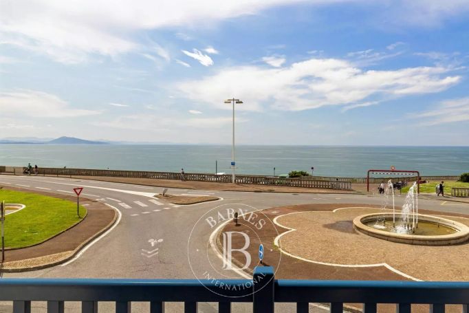 A vendre MAISON 239 M² VUE MER A RENOVER COTE DES BASQUES BIARRITZ