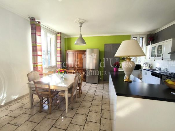 A vendre Maison de ville 30700 Uzes 15 Mn