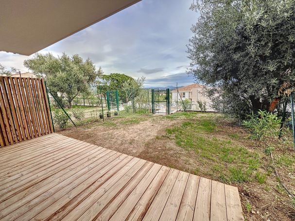 A vendre VILLA 4 PIECES 91 M² NEUVE VUE MER La Ciotat