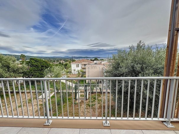 A vendre VILLA 4 PIECES 91 M² NEUVE VUE MER La Ciotat