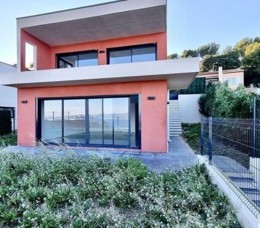 A vendre VILLA contemporaine 116 m² VUE MER PANORAMIQUE la Ciotat