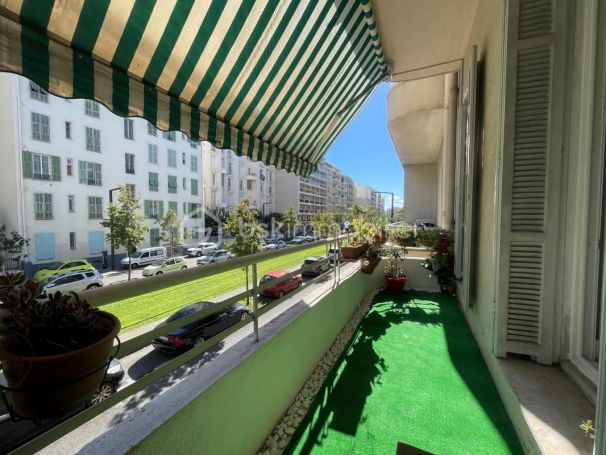 APPARTEMENT NEUF T3 53 M2 TERRASSE PLAGE à PIED NICE