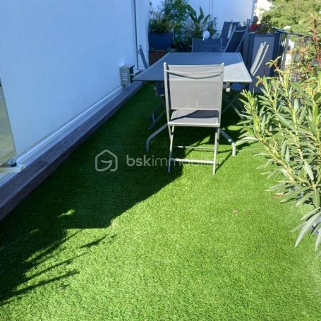 APPARTEMENT T4 93 M2 TERRASSE  PERPIGNAN