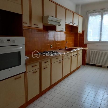 APPARTEMENT T3 70 M2  PERPIGNAN