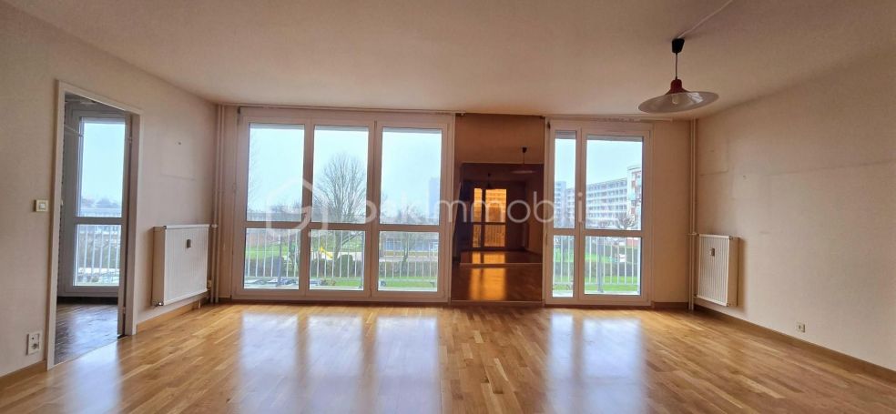 A vendre Appartement T4 Avec ascenseur, garage et balcon Dieppe