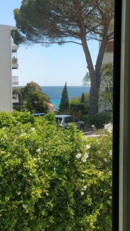 APPARTEMENT DUPLEX T4 103 M2 TERRASSE BORD DE MER LA CIOTAT