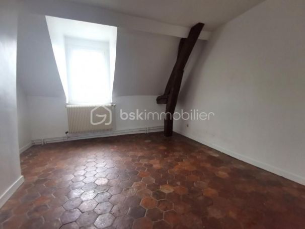 APPARTEMENT T5 98 M2  GOURNAY EN BRAY