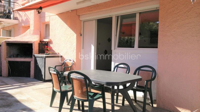 APPARTEMENT T3 47 M2 TERRASSE VUE MER FLEURY