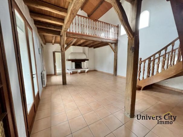 A vendre Maison 168m2 Pont Saint Martin, 4 chambres, possible 6 chambres 44860 Pont Saint Martin