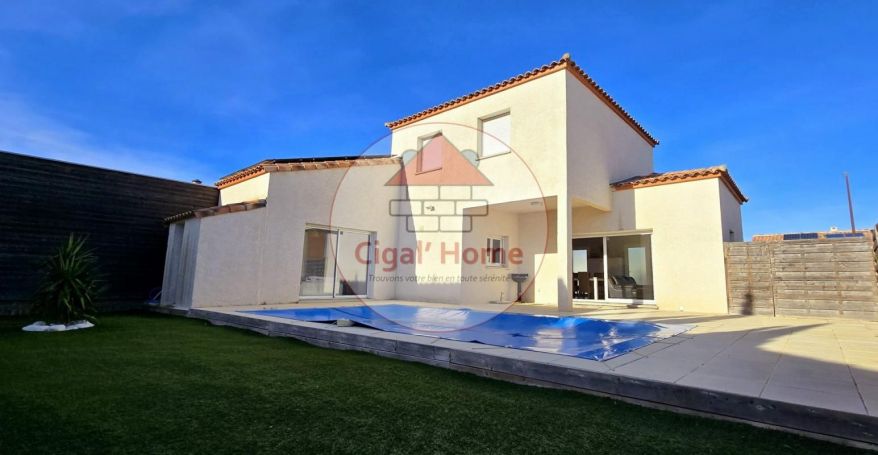 MAISON  CONTEMPORAINE BORD DE MER LA PALME