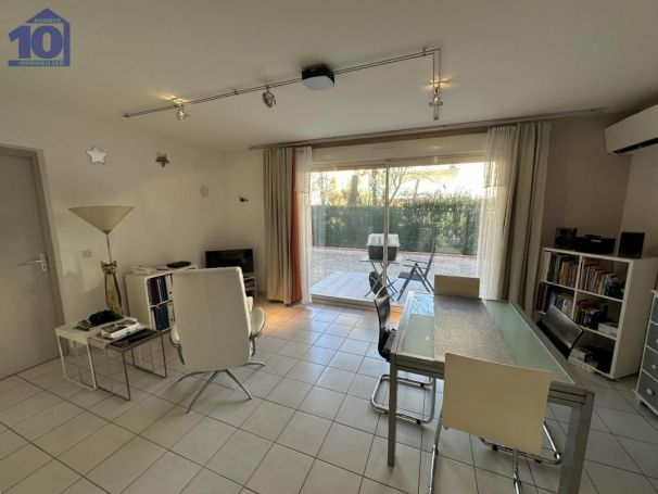 APPARTEMENT T2 48 M2 TERRASSE BORD DE MER SERIGNAN