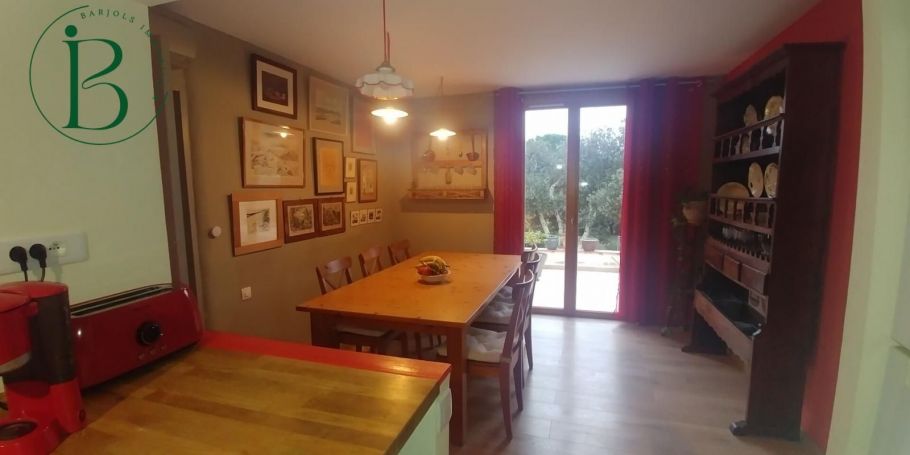 MAISON  5 PIECES 135 M2  BARJOLS