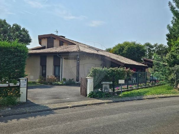 A vendre Maison 5 PIECES 204 M² Saint Paul Les Dax