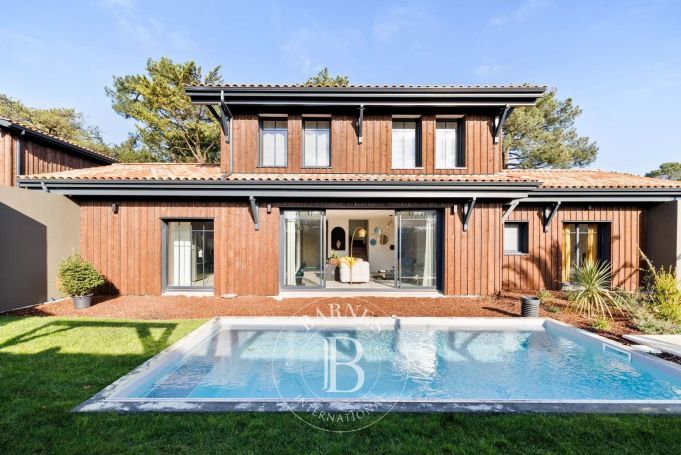 MAISON  CONTEMPORAINE BORD DE MER CAPBRETON