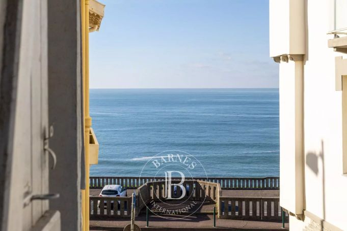 MAISON  4 PIECES 166 M2 BORD DE MER BIARRITZ