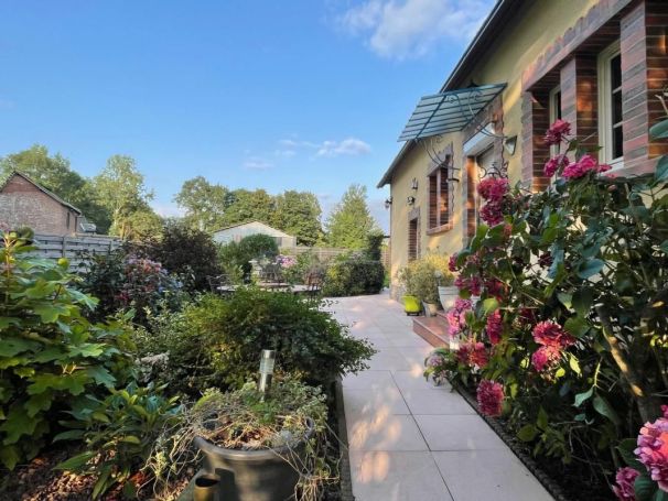 A vendre MAISON CONTEMPORAINE ANGIENS