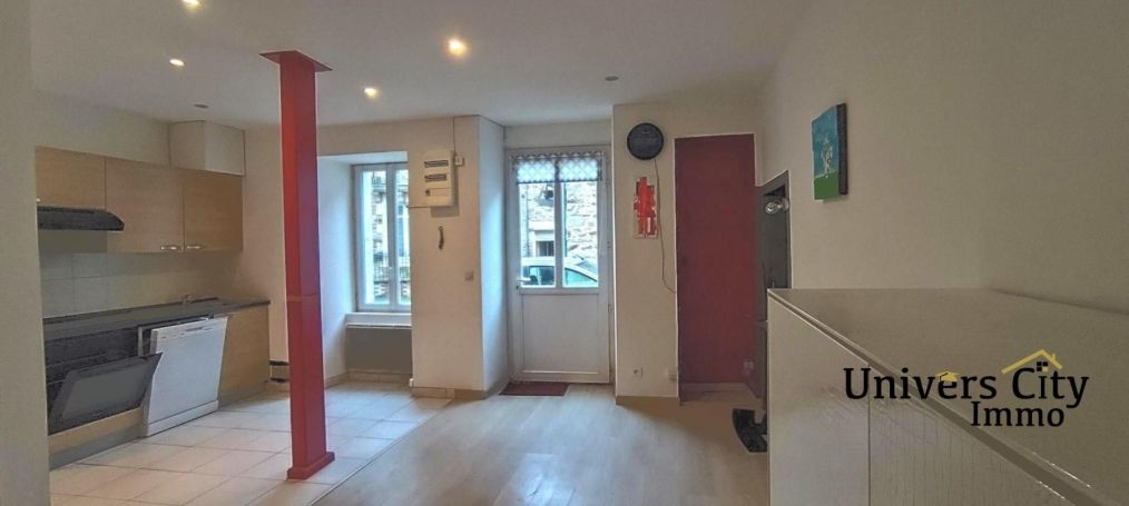 APPARTEMENT T2 40 M2 TERRASSE  SAINT ETIENNE DE MONTLUC