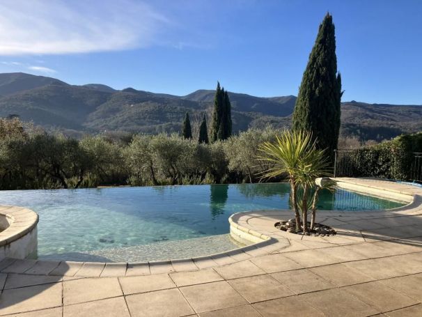 A louer MAISON 6 PIECES 212 M2 LAMALOU LES BAINS