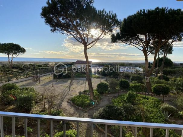 APPARTEMENT T2 35 M2 VUE MER LEUCATE